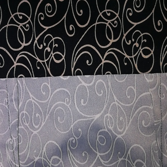 🖤Spiral Black Dress - Picture 7 of 8